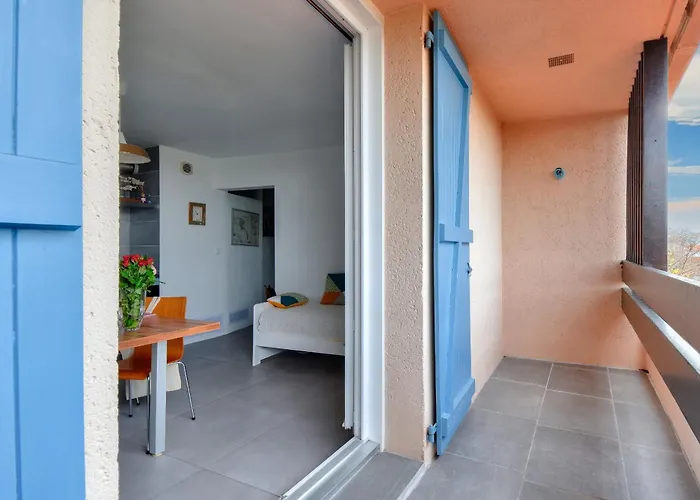 Appartement Pour 4 Dans Domaine Avec Piscine